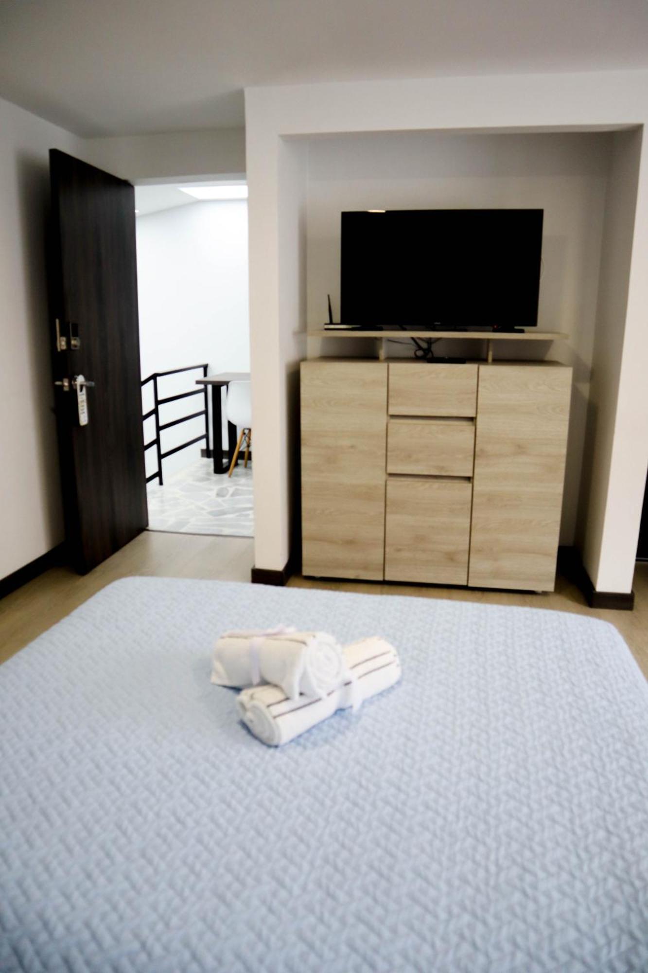 Apartahotel La Arboleda Hc Манисалес Экстерьер фото