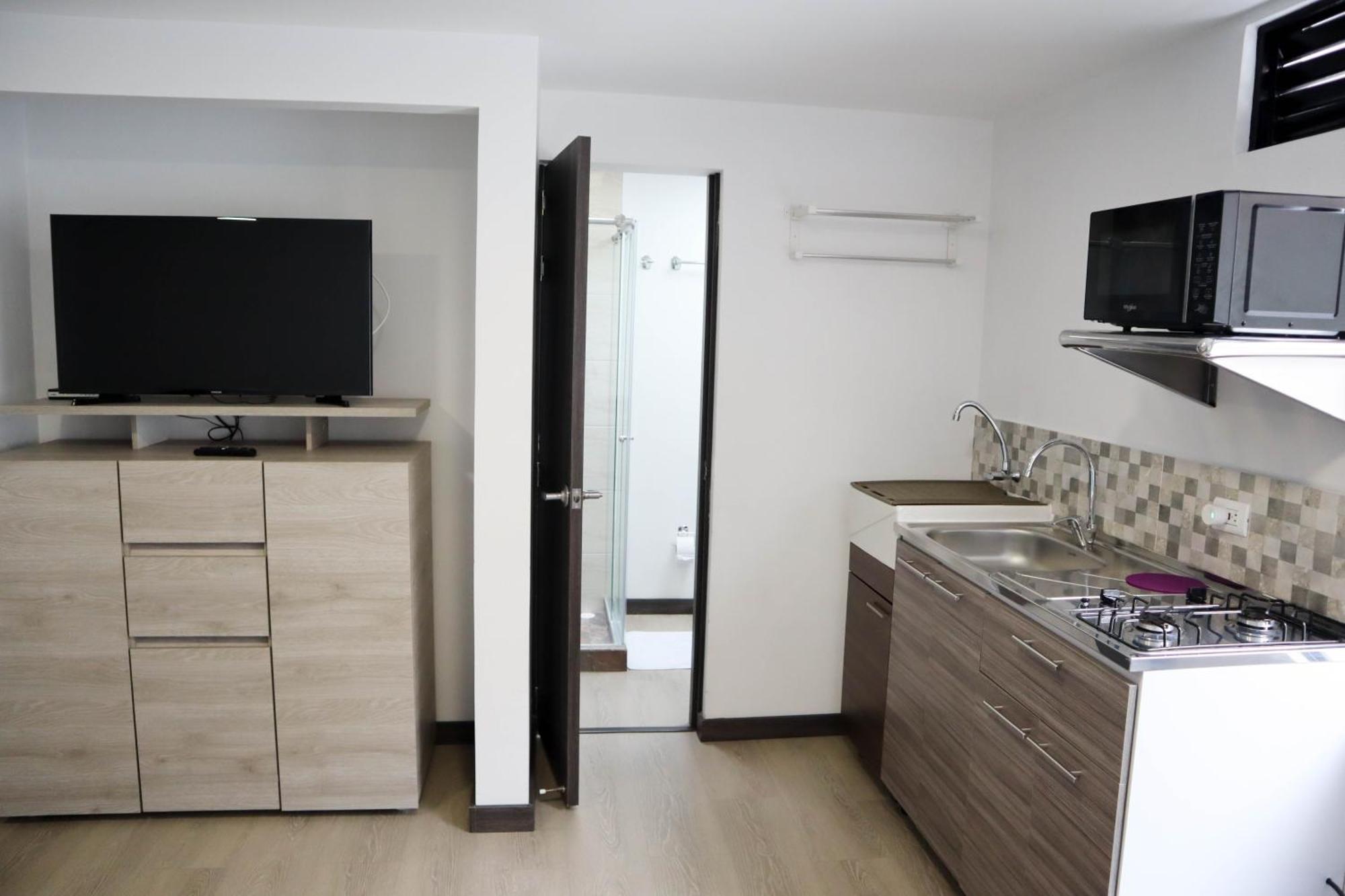 Apartahotel La Arboleda Hc Манисалес Экстерьер фото