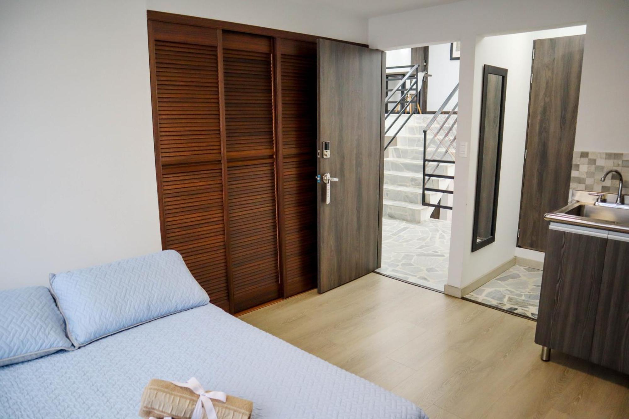 Apartahotel La Arboleda Hc Манисалес Экстерьер фото